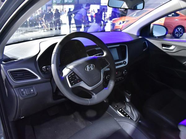 கியர்பாக்ஸ்;