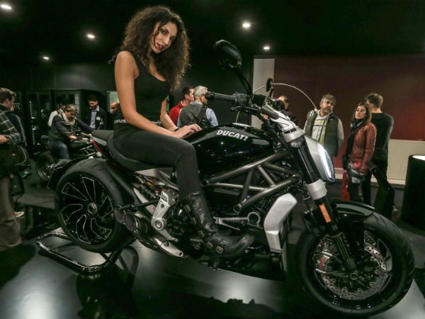 இதர தொடர்புடைய செய்திகள்;