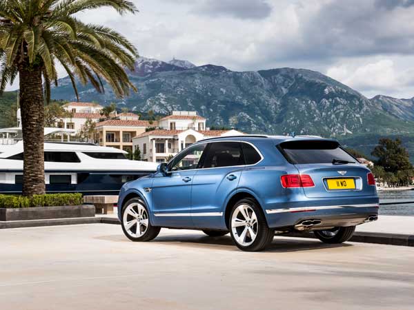 உலகின் மிக வேகமான டீசல் எஸ்யூவி - பென்ட்லீ பென்டைகா விரைவில் அறிமுகம்