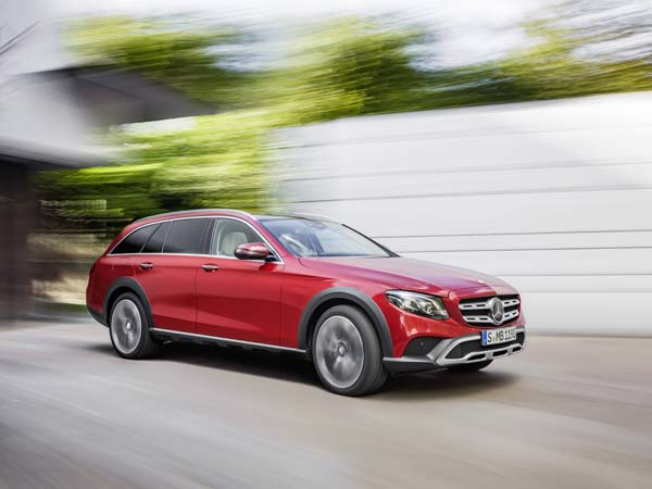 இதர தொடர்புடைய செய்திகள்;