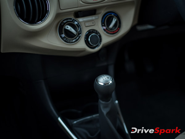  டொயோட்டா எட்டியோஸ் பிளாட்டினம் கார் டெஸ்ட் டிரைவ் ரிப்போர்ட்!