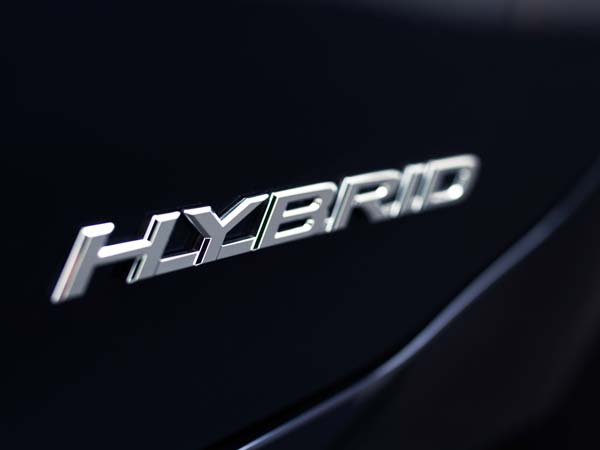 டீலர்ஷிப்கள்;