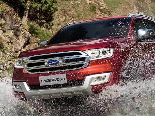 ஃபோர்டு எண்டெவர் எஸ்யூவியின் விலை ரூ.2.82 லட்சம் தடாலடியாக குறைப்பு!