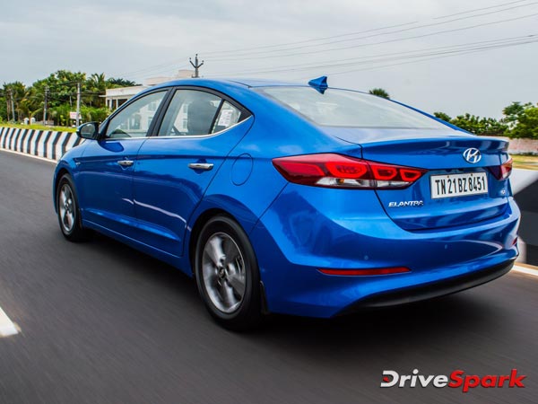  புதிய தலைமுறை ஹூண்டாய் எலான்ட்ரா காரின் விமர்சனம்!
