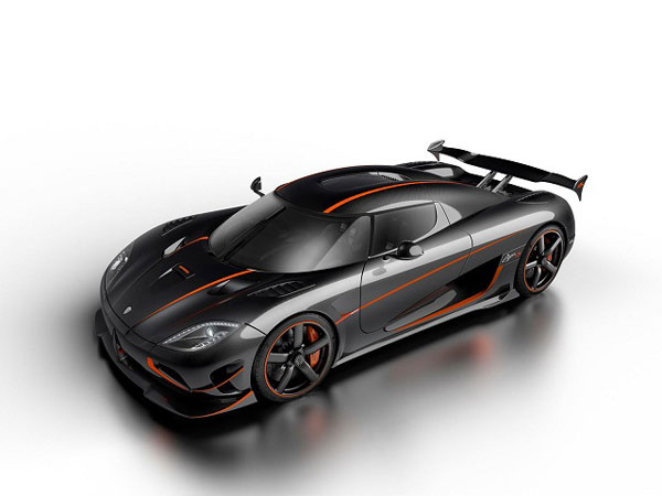  18. 2016 கோனிக்செக் அகேரா ஆர்எஸ்