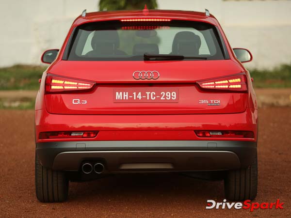 ஸ்டாண்டர்ட் அம்சங்கள்;