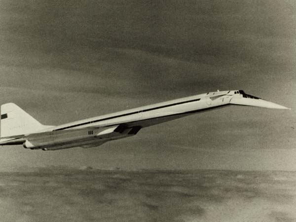 உலகின் அதிவேக பயணிகள் விமானம்!!