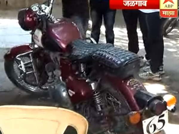 துப்பாக்கி வெடிக்கும் சப்தத்துடன் சைலென்சர்... புல்லட்டை பறிமுதல் செய்த போலீசார்!