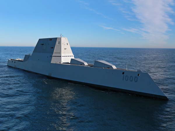 அமெரிக்காவின் அதிநவீன போர்க்கப்பல் ஸும்வால்ட் பற்றிய சிறப்புத் தகவல்கள்!