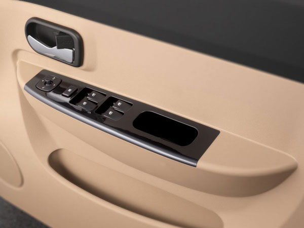 செவர்லே என்ஜாய் எம்பிவி காரின் விலை அதிரடி குறைப்பு