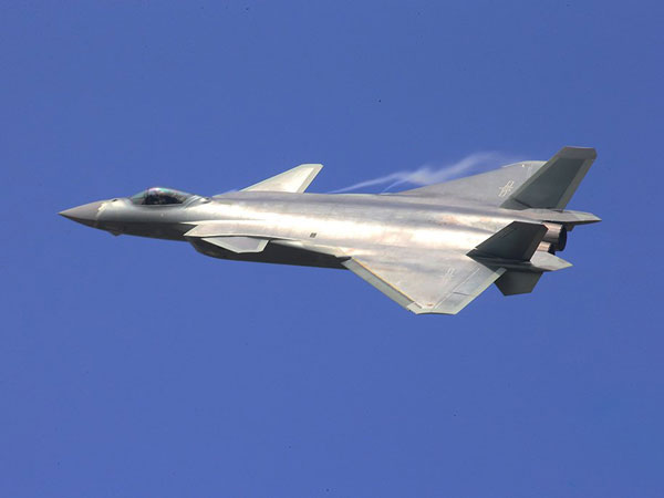 ஜே20 ஐந்தாம் தலைமுறை விமானத்தை அறிமுகப்படுத்திய சீனா...