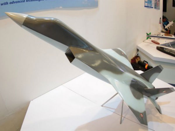 ஜே20 ஐந்தாம் தலைமுறை விமானத்தை அறிமுகப்படுத்திய சீனா...