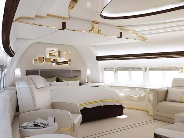 உலகின் மிகச் சிறந்த சொகுசு விமானத்தை வாங்கிய அந்த அதிர்ஷ்டசாலி யார்?