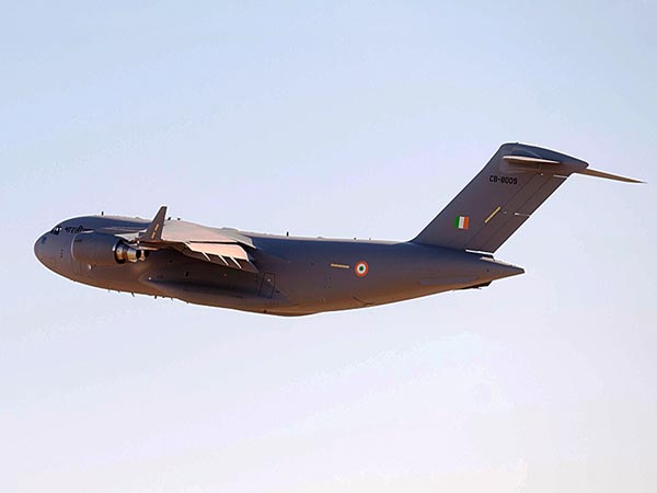 போயிங் சி17 குளோப்மாஸ்டர் ராணுவ விமானத்தின் சிறப்பம்சங்கள் 