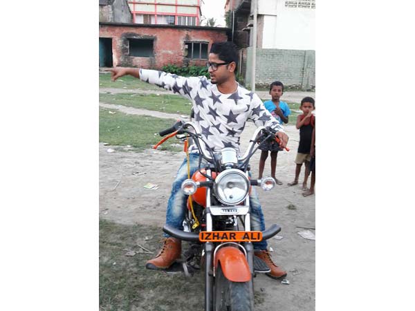 பல் வகை எரிபொருளில் இயங்கும் மோட்டார்சைக்கிள்!