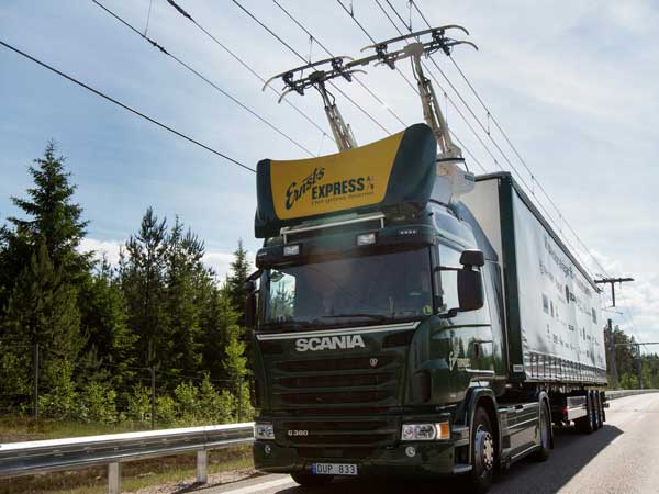  டிரக்குகளுக்கு மின்மயமாக்கப்பட்ட நெடுஞ்சாலை அமைக்க மத்திய அரசு திட்டம்!