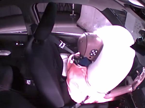 ஆவலுடன்...