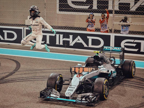  நடப்பு சாம்பியன்