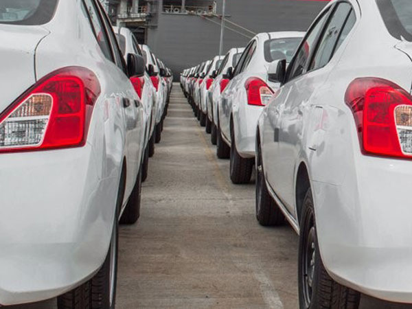 கார் விற்பனையில் ஜொலிக்கும் தென் மாநிலங்கள்... தமிழகத்தின் பங்கு என்ன?