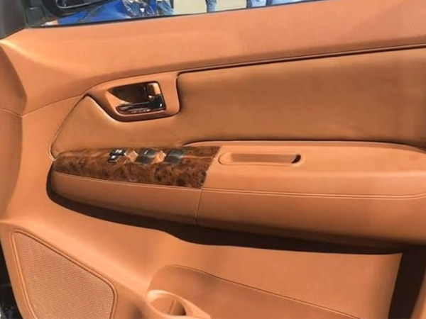 லிமோசின் அவதாரத்தில் டொயோட்டா ஃபார்ச்சூனர்!