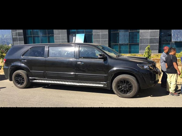 லிமோசின் அவதாரத்தில் டொயோட்டா ஃபார்ச்சூனர்!