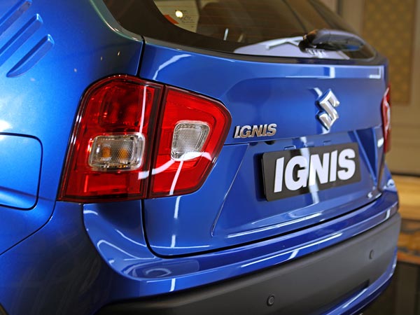 முதல்முறையாக இந்தியர்களுக்கு மாருதி இக்னிஸ் கார் தரிசனம்