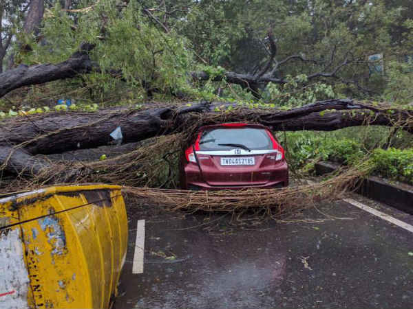 வர்தா கற்றுத் தந்த பாடம்: கார் இன்ஸ்யூரன்ஸ் பற்றிய சில கூடுதல் தகவல்கள்! வர்தா கற்றுத் தந்த பாடம்: கார் இன்ஸ்யூரன்ஸ் பற்றிய சில கூடுதல் தகவல்கள்!