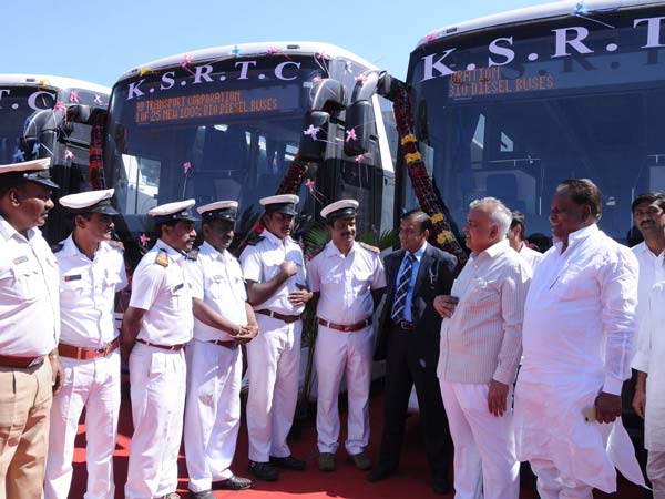 பயோ டீசலில் இயங்கும் ஸ்கானியா மல்டி ஆக்சில் பஸ்கள் அறிமுகம்!