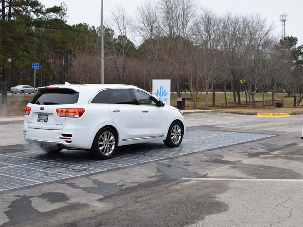  உலகின் முதல் சோலார் பேனல் சாலை: பிரான்ஸ் நாட்டில் திறப்பு