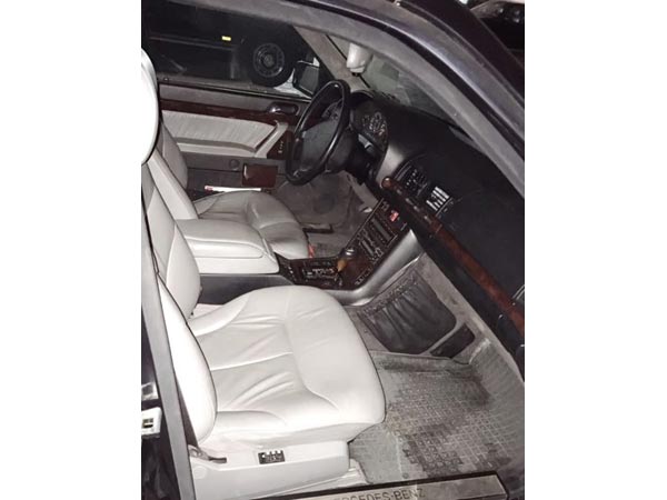 விற்பனைக்கு வந்த ரஷ்ய அதிபர் புதின் பயன்படுத்திய லிமோசின் கார்... !!