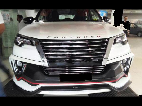  புதிய டொயோட்டா ஃபார்ச்சூனர் எஸ்யூவியை கஸ்டமைஸ் செய்த கேரள டீலர்!