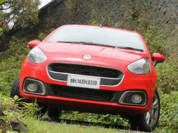 தமிழகத்தில் ஓட்டுனர் உரிமம், வாகனப் பதிவு கட்டணம் உயர்வு!