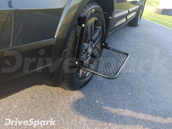 டாடா ஹெக்ஸா காரை மாற்றுவதற்கான விசேஷ பாடி கிட்டுகள்!