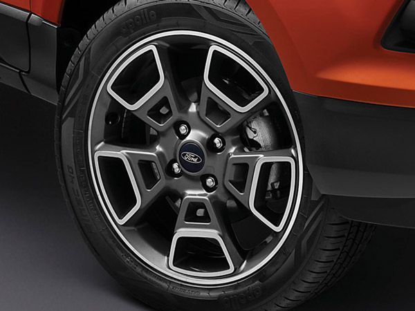 ஃபோர்டு ஈக்கோஸ்போர்ட் பிளாட்டினம் எடிசன் அறிமுகம்!