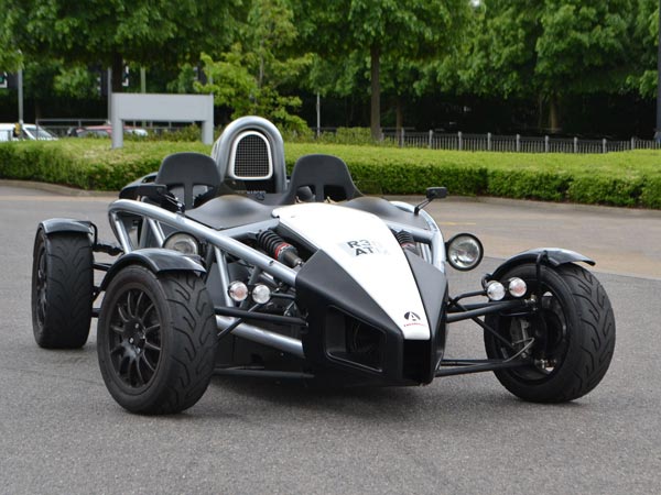 01. ஏரியல் ஆட்டம்