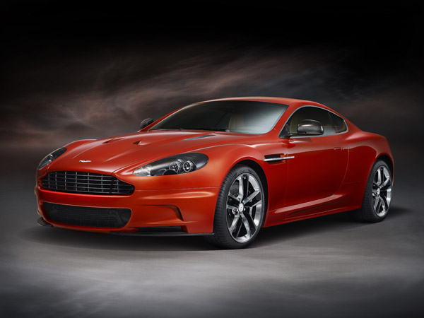  04. அஸ்டன் மார்ட்டின் டிபிஎஸ் கார்பன்