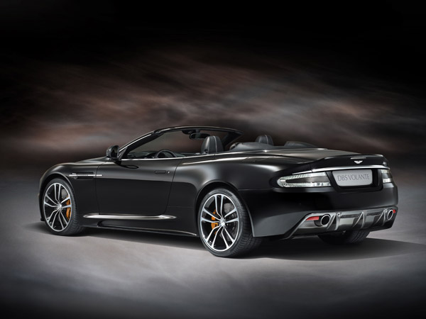 வாழ்க்கையில் ஒருமுறையாவது ஓட்டி பார்க்கத் தூண்டும் டாப் 9 கார்கள்!