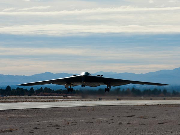 அமெரிக்காவின் ஸ்டீல்த் ரக போர் விமானங்கள் பற்றிய தகவல்கள்!