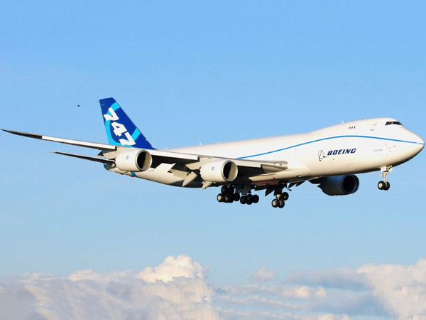 போயிங் 747
