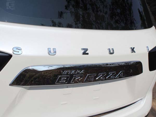 மாருதி பிரெஸ்ஸா காரின் கஸ்டமைஸ் மாடல்