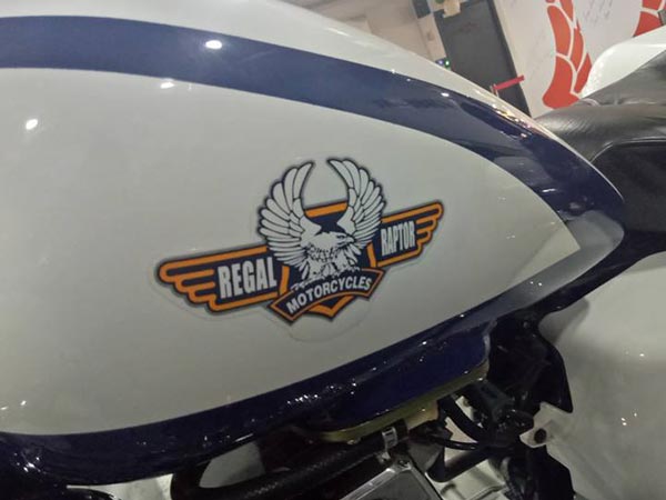 ஹைதராபாத் போலீசாருக்கு ரீகல் ராப்டர் மோட்டார்சைக்கிள்!