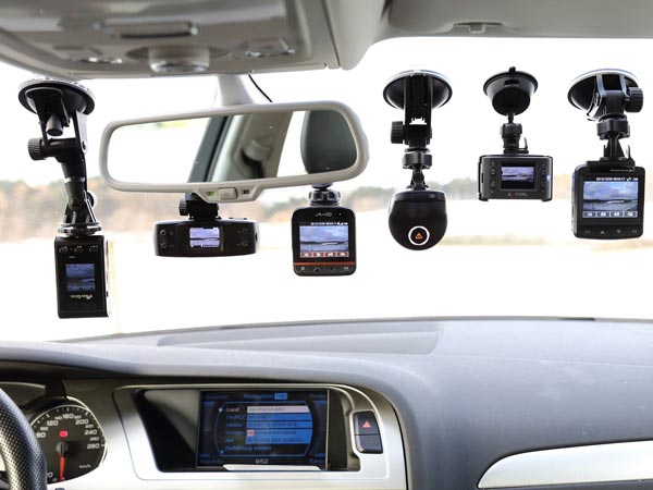 டேஷ்போர்டு கேமரா