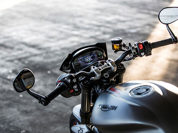 2017டிரையம்ப் ஸ்ட்ரீட் டிரிபிள் பைக்கின் இந்திய வெளியீட்டு தேதி அறிவிப்பு