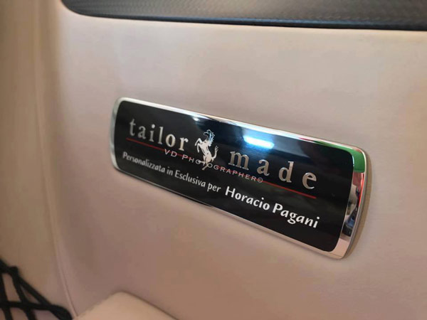 ஃபெராரி கார் வாங்கிய பகானி கார் நிறுவன உரிமையாளர்!!