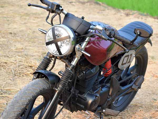  கஃபே ரேஸர் போன்று மாற்றப்பட்ட ஹோண்டா யூனிகார்ன் 150 பைக்!!