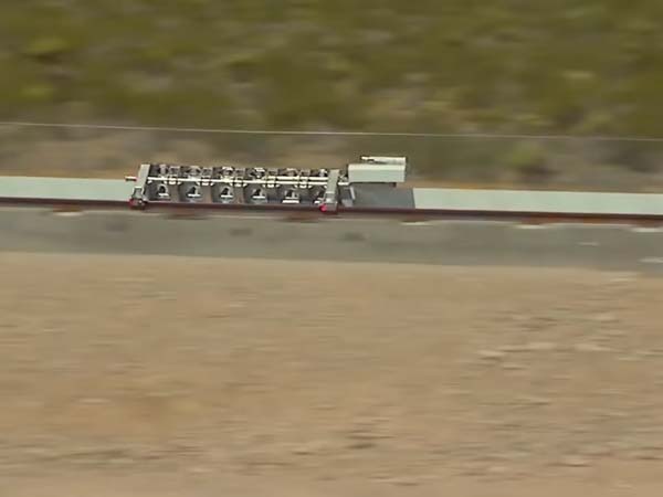 ஹைப்பர்லூப் போக்குவரத்து கட்டமைப்பு குறித்த புதிய தகவல்கள்!