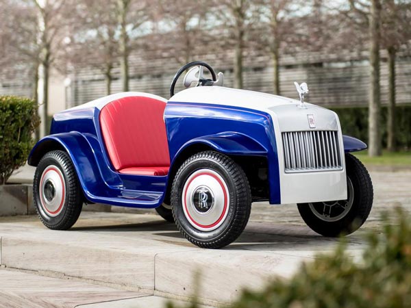  சிறுவர்களுக்காக ரோல்ஸ்ராய்ஸ் வடிவமைத்த குட்டி கார்!