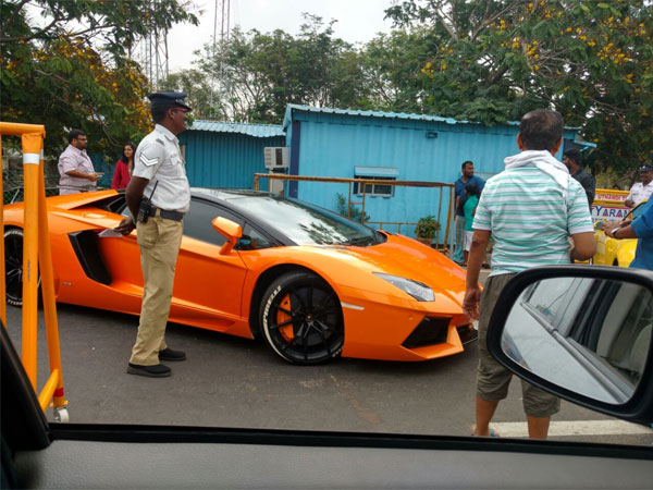 பறிமுதலான சூப்பர் கார்கள் உரிமையாளர்களிடம் திரும்ப ஒப்படைப்பு!