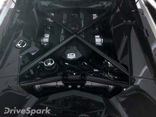  லம்போர்கினி அவென்டேடார் எஸ் சூப்பர் கார் இந்தியாவில் விற்பனைக்கு வந்தது!