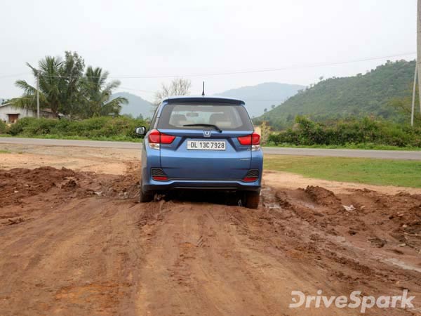  மொபிலியோ கார் உற்பத்தியை நிறுத்தும் ஹோண்டா!